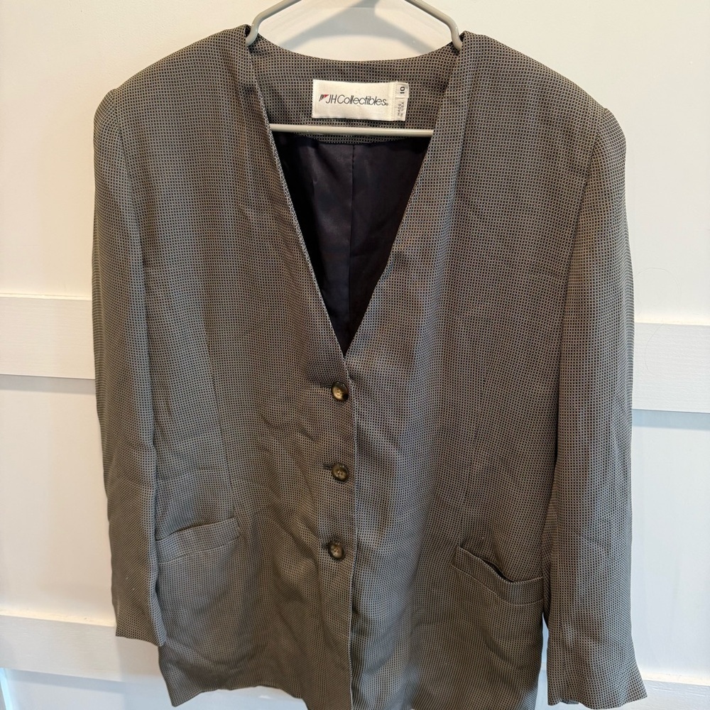 JH Collectibles Charcoal/Brown Blazer - Picture 2 of 10